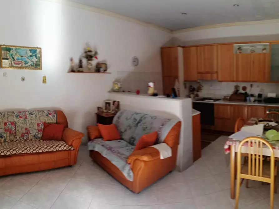 Immagine 2 di Appartamento in vendita  a Avola