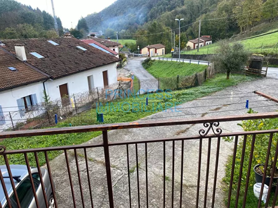 Immagine 15 di Appartamento in vendita  a Torrebelvicino