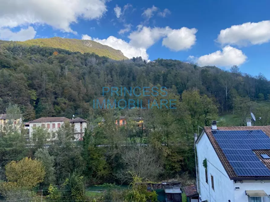 Immagine 49 di Appartamento in vendita  a Torrebelvicino