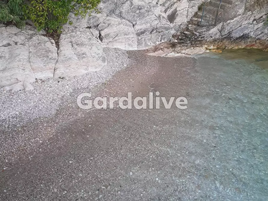 Immagine 6 di Appartamento in vendita  a Toscolano-Maderno