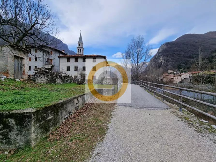 Immagine 15 di Rustico / casale in vendita  a Valbrenta