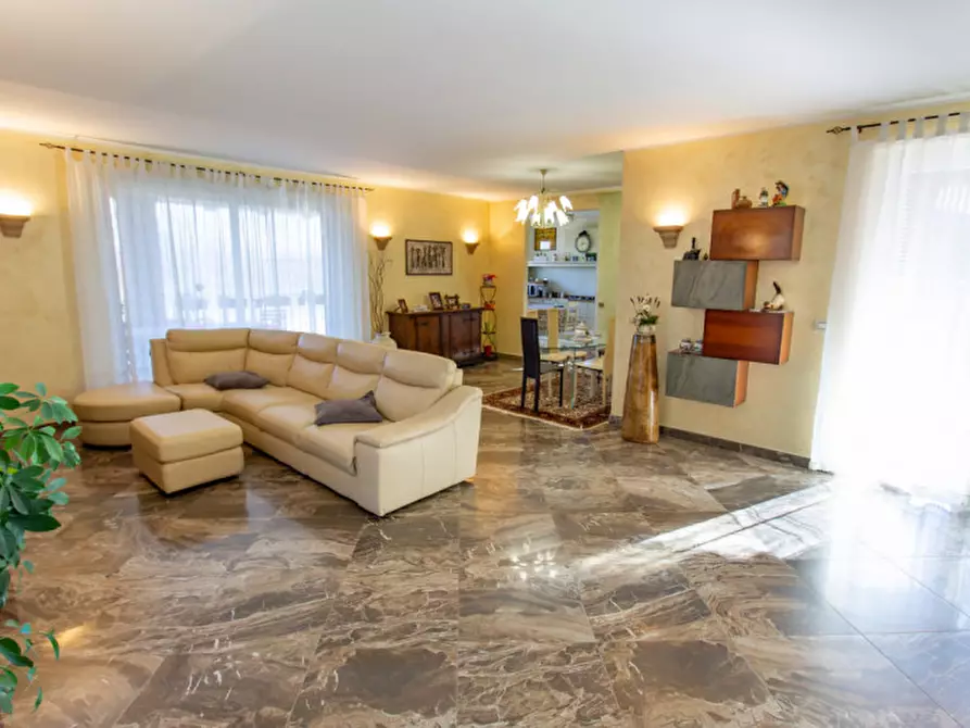 Immagine 25 di Villa in vendita  in Via Ai Colli, 13 a Barbania