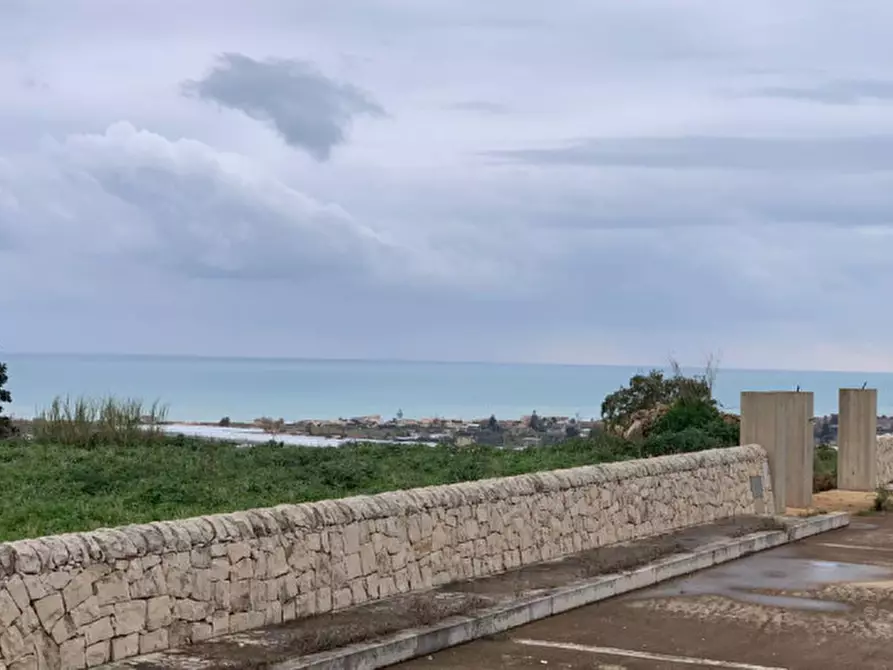 Immagine 4 di Villa in vendita  a Scicli