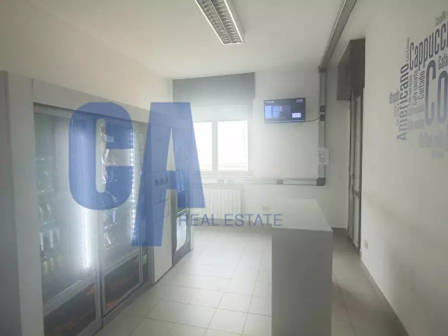 Immagine 22 di Ufficio in affitto  in VIA LINCOLN ABRAMO a Cinisello Balsamo