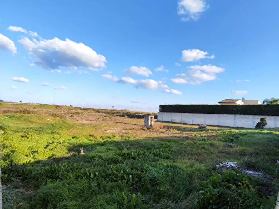 Immagine 6 di Terreno in vendita  in Via Cremona a Lecce