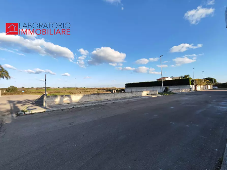 Immagine 10 di Terreno in vendita  in Via Cremona a Lecce