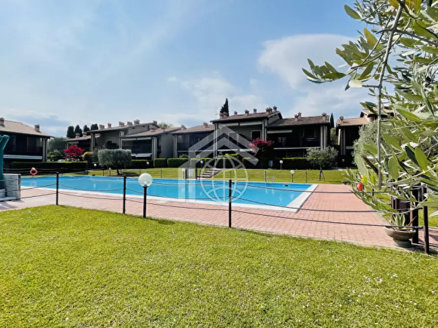 Immagine 2 di Appartamento in affitto  in Via Brenta a Padenghe Sul Garda