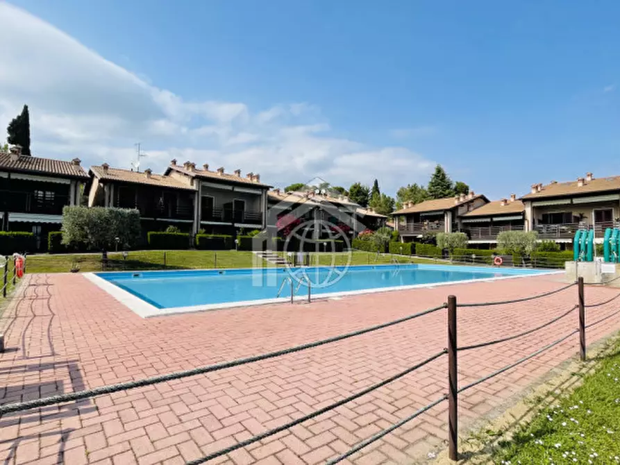 Immagine 3 di Appartamento in affitto  in Via Brenta a Padenghe Sul Garda