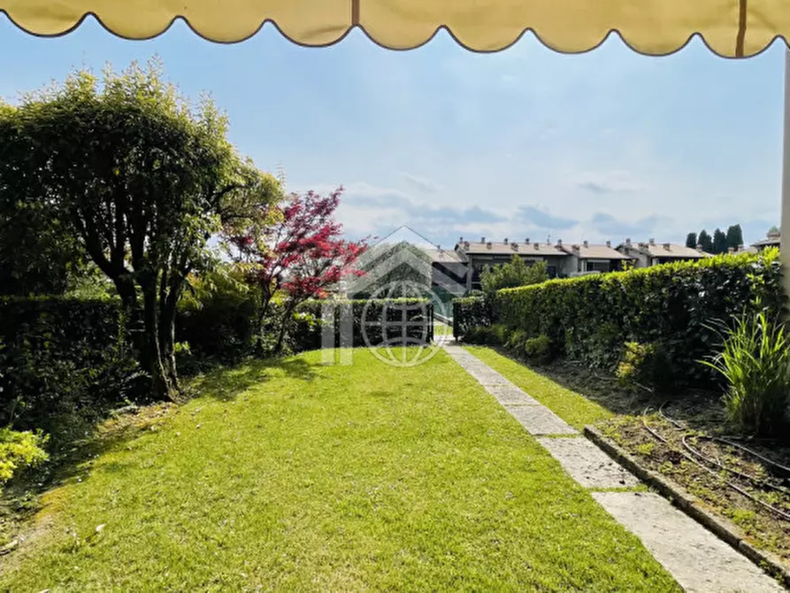 Immagine 7 di Appartamento in affitto  in Via Brenta a Padenghe Sul Garda