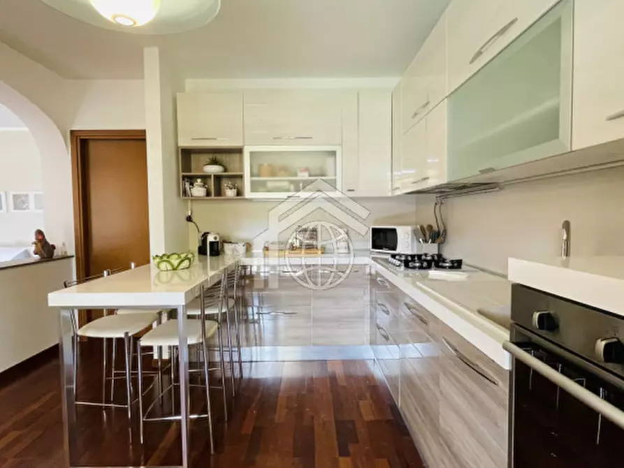 Immagine 13 di Appartamento in affitto  in Via Brenta a Padenghe Sul Garda