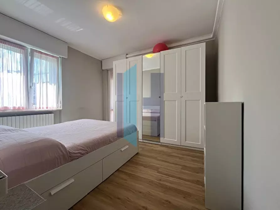 Immagine 13 di Appartamento in vendita  in Via Puccini a Curno