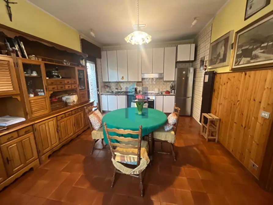 Immagine 5 di Casa indipendente in vendita  in Via Due Giugno a Curno