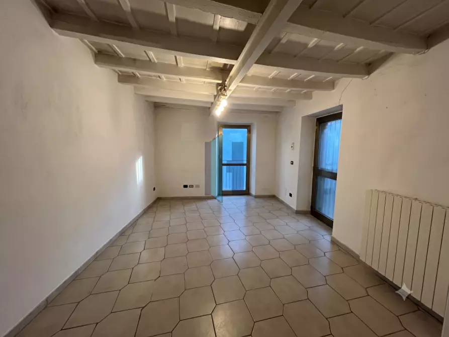 Immagine 13 di Appartamento in vendita  in Via Galileo Galilei a Curno