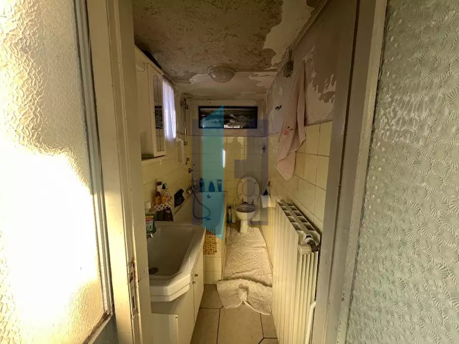 Immagine 15 di Appartamento in vendita  in Via Galileo Galilei a Curno