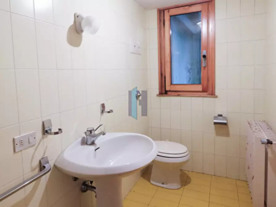 Immagine 30 di Villa in vendita  in Via Emilia a Curno