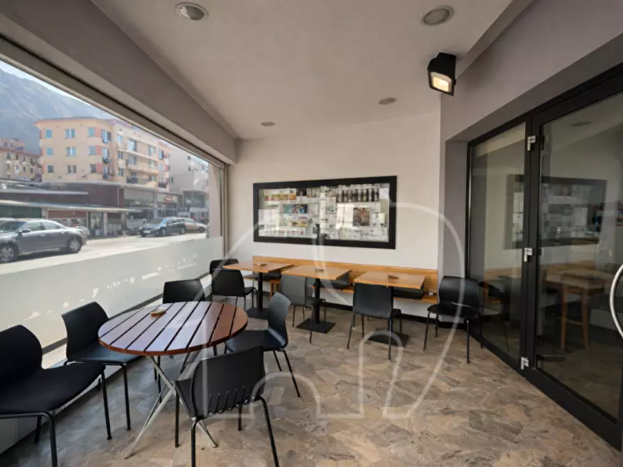 Immagine 3 di Attività commerciale in vendita  in via firenze a Bolzano