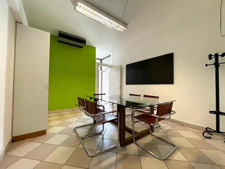 Immagine 5 di Ufficio in affitto  a Montebelluna