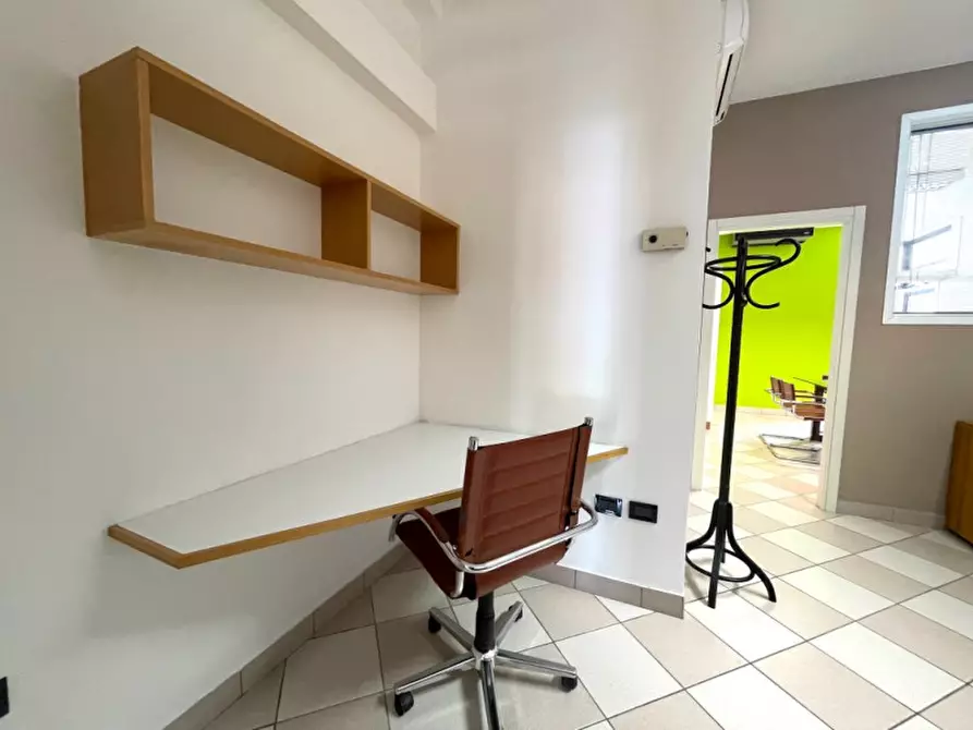Immagine 12 di Ufficio in affitto  a Montebelluna