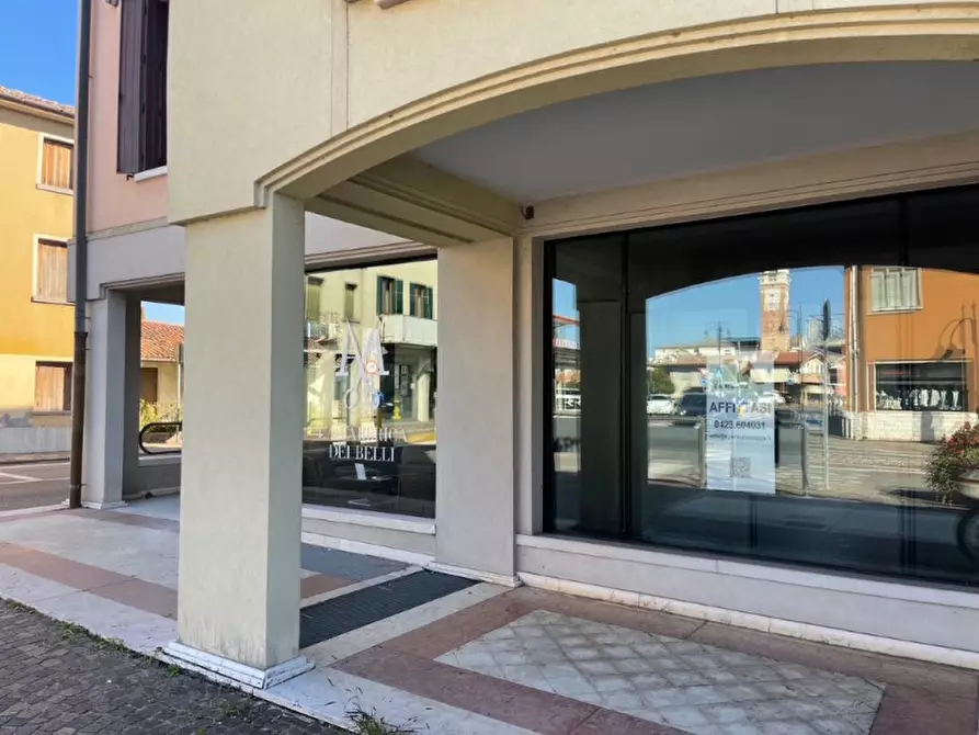 Immagine 24 di Ufficio in affitto  a Montebelluna