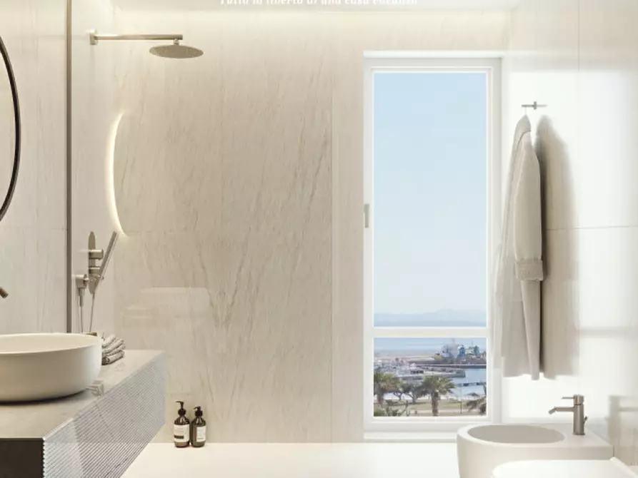 Immagine 11 di Appartamento in vendita  a Golfo Aranci