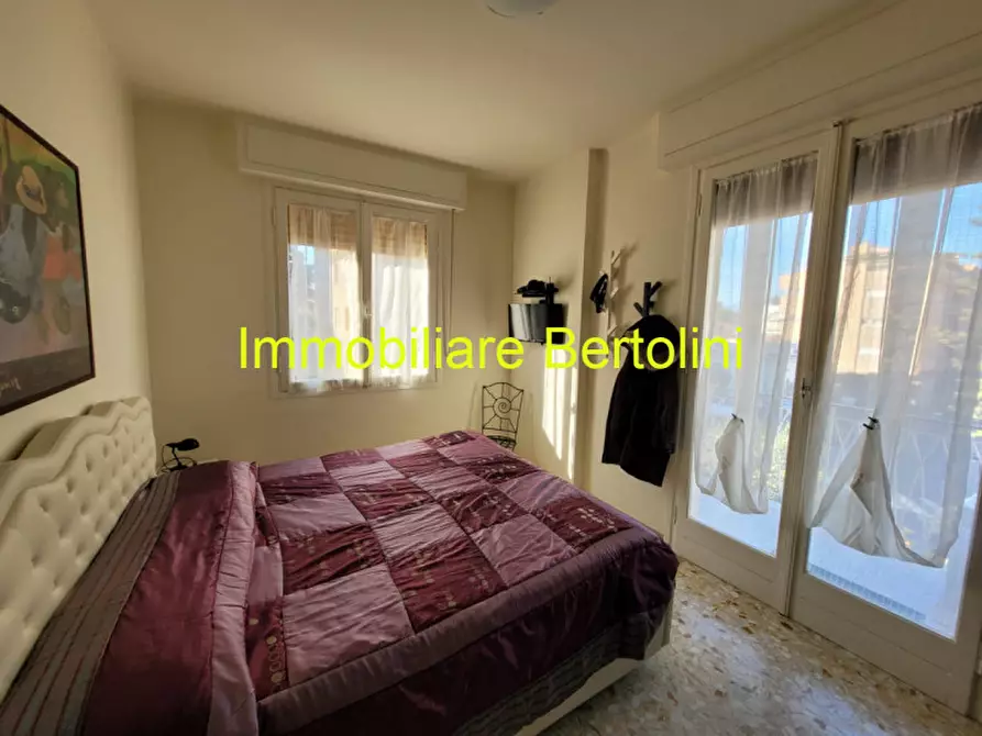 Immagine 7 di Appartamento in vendita  in via primo maggio a Bordighera