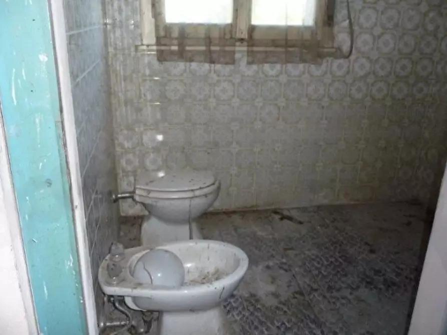 Immagine 13 di Casa indipendente in vendita  in Vicolo San Sisto, 4 a Ravenna