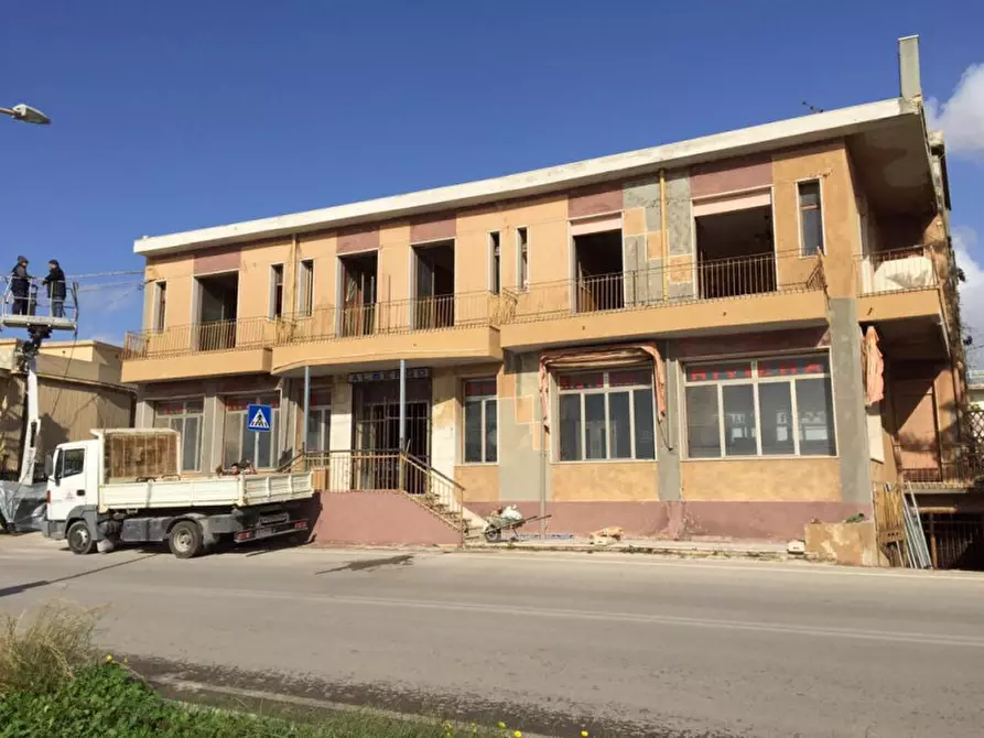 Immagine 1 di Hotel in vendita  in Viale della Repubblica 711 a Scicli