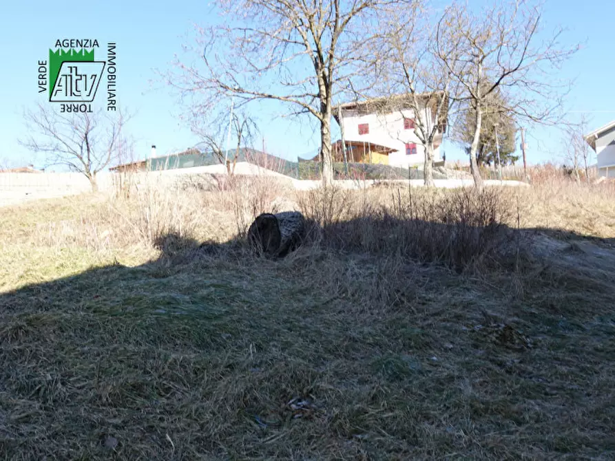Immagine 3 di Terreno in vendita  in Vigo di Ton, via Castel Thun a Ton