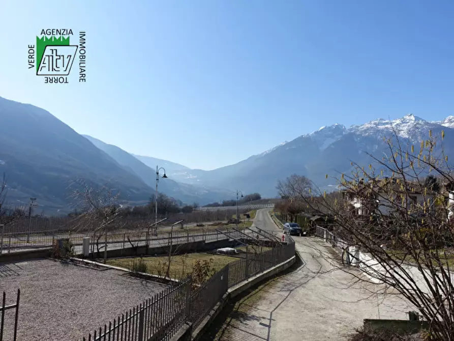 Immagine 5 di Terreno in vendita  in Vigo di Ton, via Castel Thun a Ton