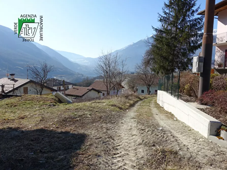 Immagine 7 di Terreno in vendita  in Vigo di Ton, via Castel Thun a Ton