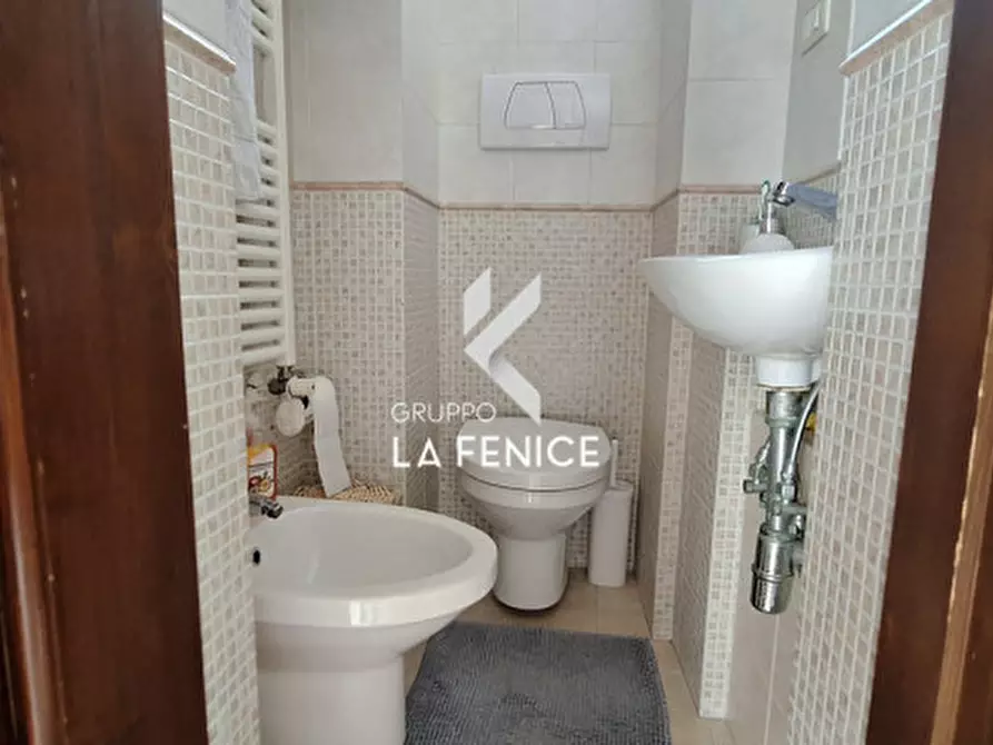 Immagine 15 di Casa indipendente in vendita  in via Garibaldi a Locorotondo