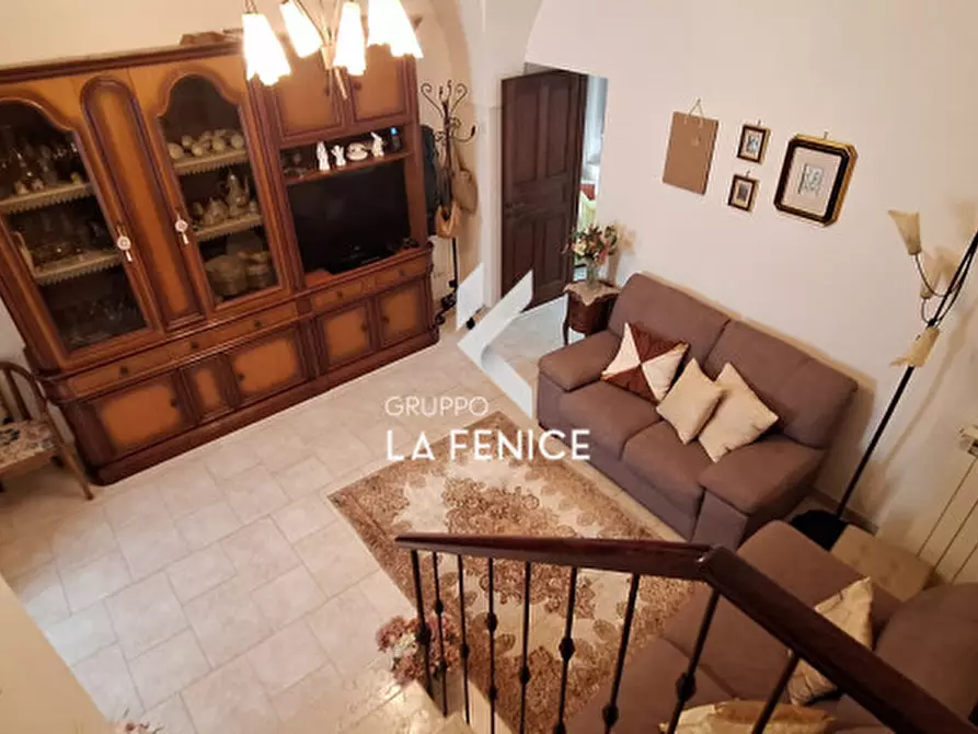 Immagine 17 di Casa indipendente in vendita  in via Garibaldi a Locorotondo