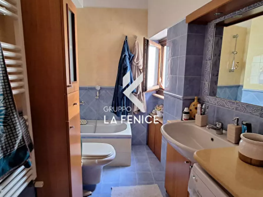 Immagine 25 di Casa indipendente in vendita  in via Garibaldi a Locorotondo