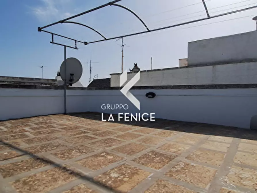 Immagine 28 di Casa indipendente in vendita  in via Garibaldi a Locorotondo