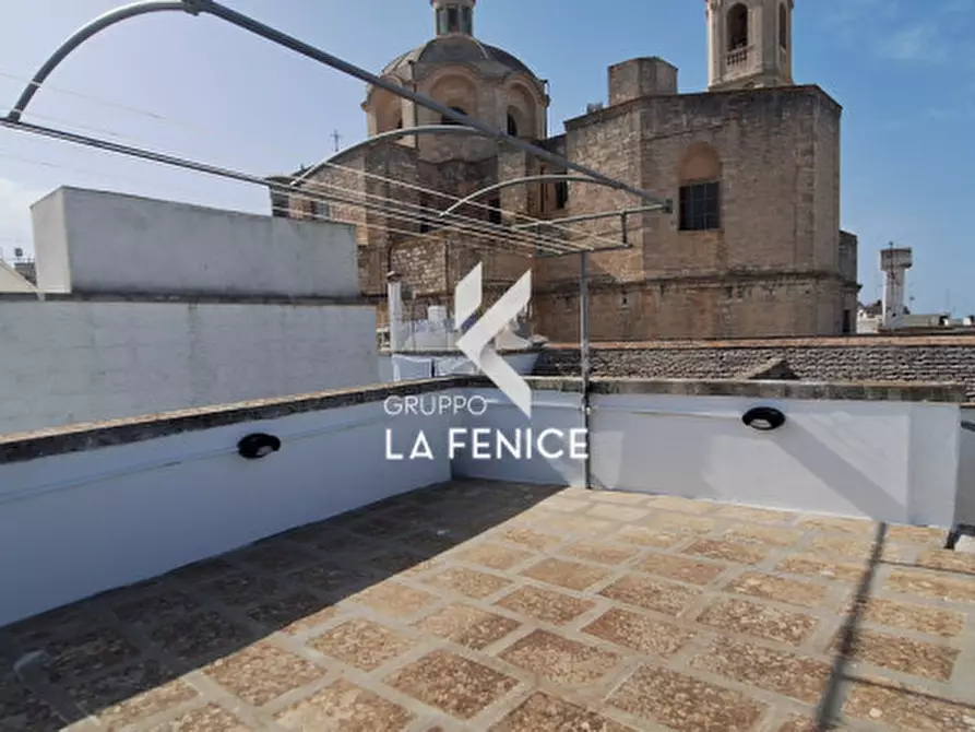 Immagine 32 di Casa indipendente in vendita  in via Garibaldi a Locorotondo