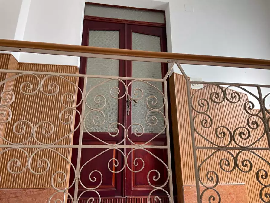 Immagine 2 di Appartamento in vendita  in Via F.Turati a Tramutola