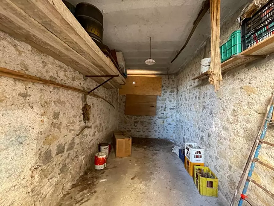 Immagine 15 di Appartamento in vendita  in Via F.Turati a Tramutola