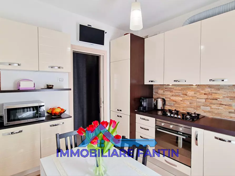 Immagine 6 di Appartamento in vendita  in VIA SAN ZENO 15D a Treviso