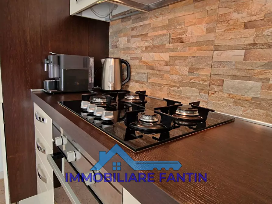 Immagine 11 di Appartamento in vendita  in VIA SAN ZENO 15D a Treviso