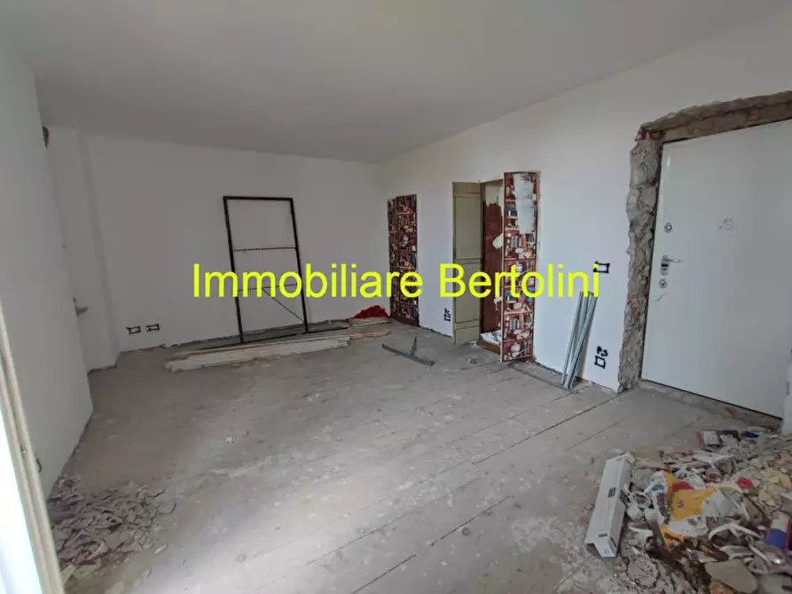 Immagine 4 di Casa bifamiliare in vendita  in via fratelli asquasciati a San Remo