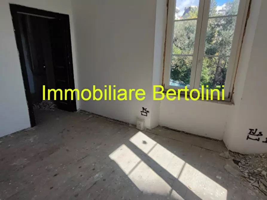 Immagine 8 di Casa bifamiliare in vendita  in via fratelli asquasciati a San Remo