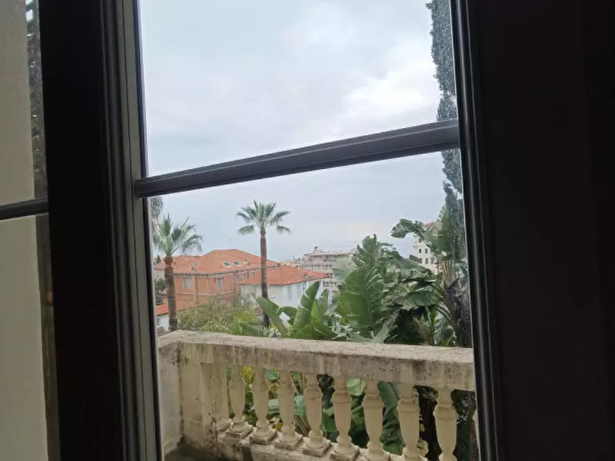 Immagine 18 di Casa bifamiliare in vendita  in via fratelli asquasciati a San Remo