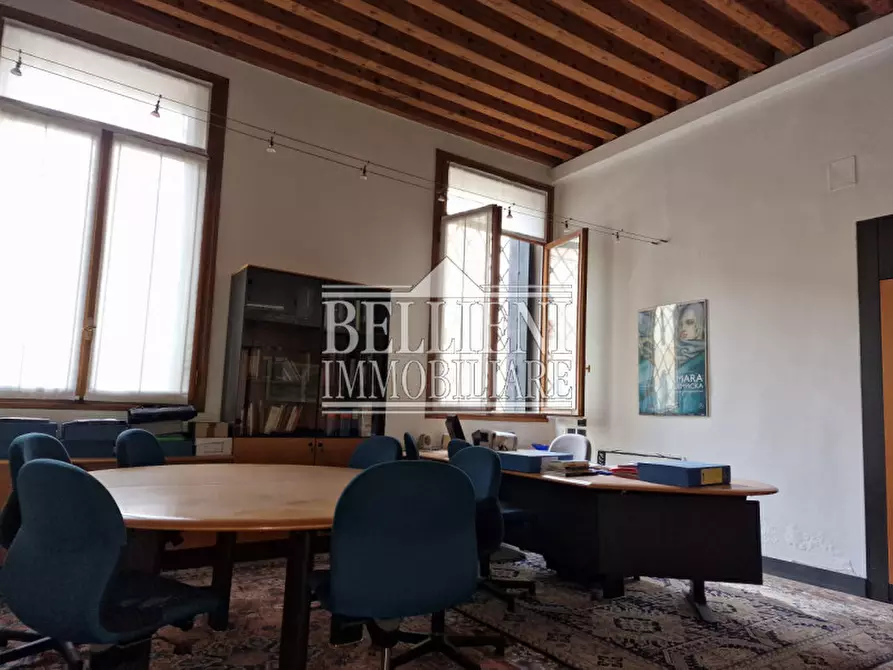 Immagine 2 di Ufficio in vendita  in Contrà Pasini a Vicenza