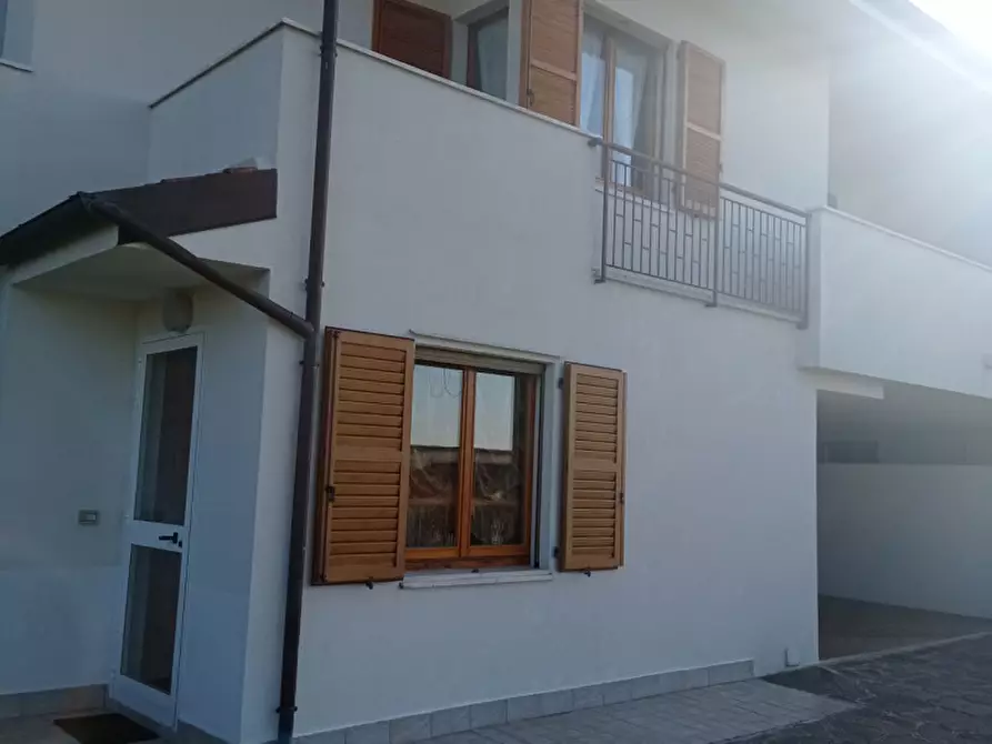 Immagine 1 di Casa bifamiliare in vendita  in via Manzoni a Agugliano