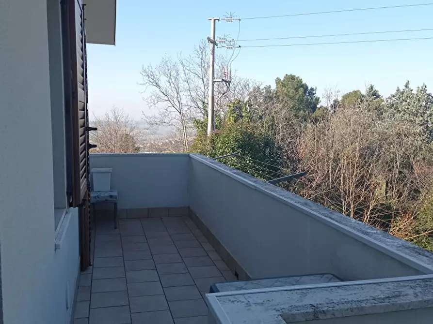 Immagine 15 di Casa bifamiliare in vendita  in via Manzoni a Agugliano