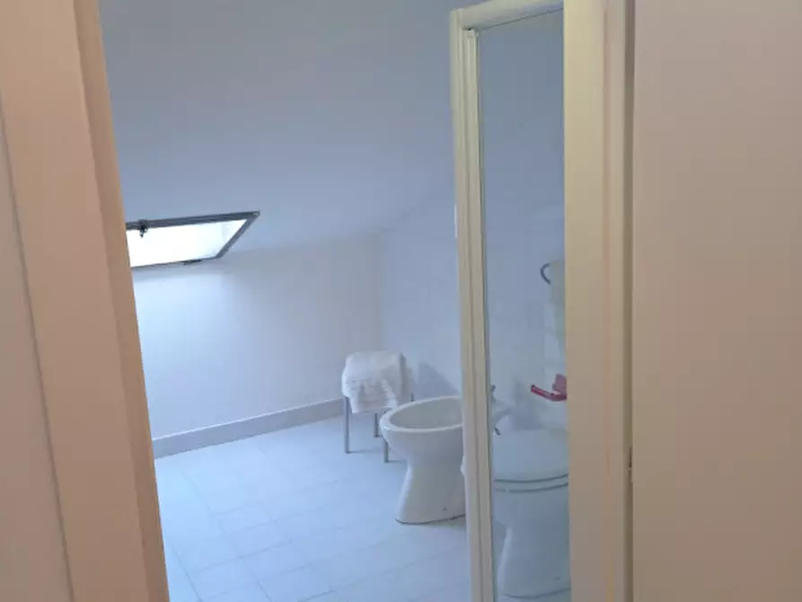 Immagine 27 di Casa bifamiliare in vendita  in via Manzoni a Agugliano