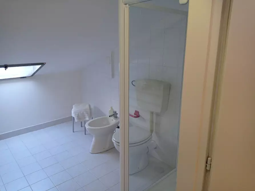 Immagine 38 di Casa bifamiliare in vendita  in via Manzoni a Agugliano