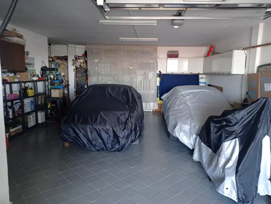 Immagine 44 di Casa bifamiliare in vendita  in via Manzoni a Agugliano