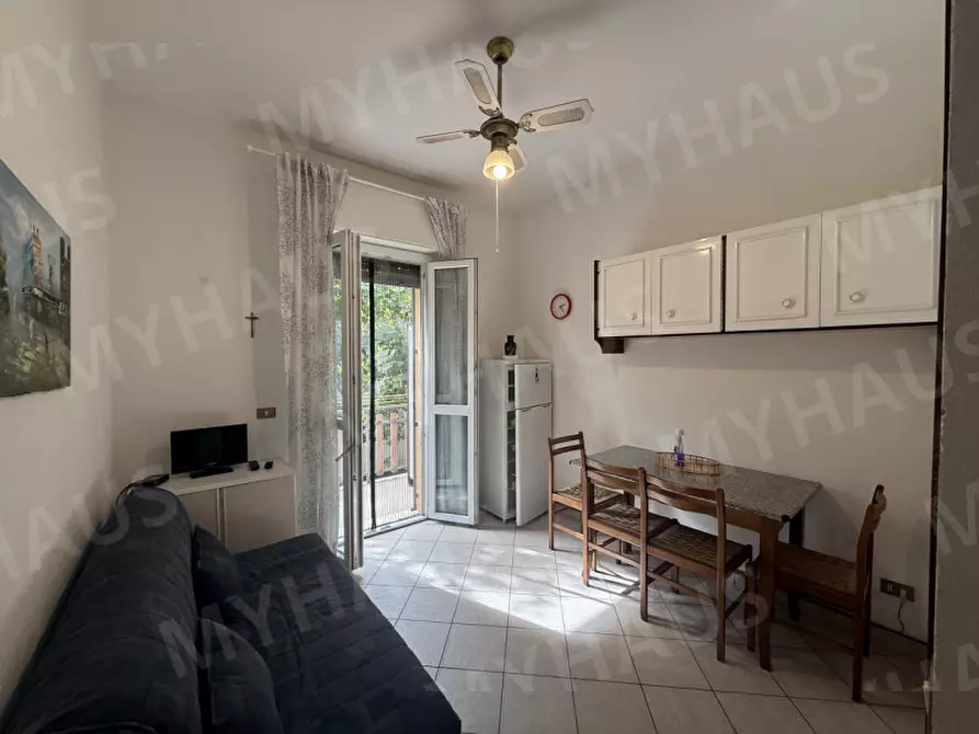 Immagine 2 di Appartamento in vendita  in Viale Andrea Palladio 10 a Cesenatico