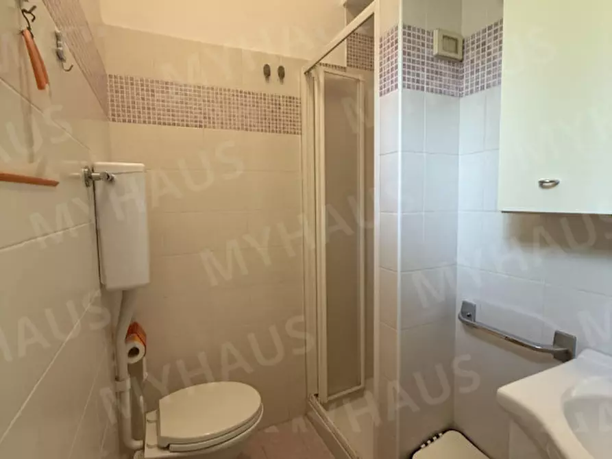 Immagine 11 di Appartamento in vendita  in Viale Andrea Palladio 10 a Cesenatico